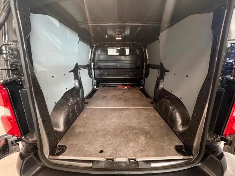 Toyota Proace vaihtoauto