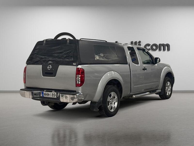 Nissan Navara vaihtoauto