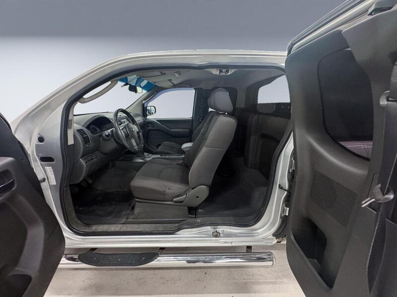 Nissan Navara vaihtoauto