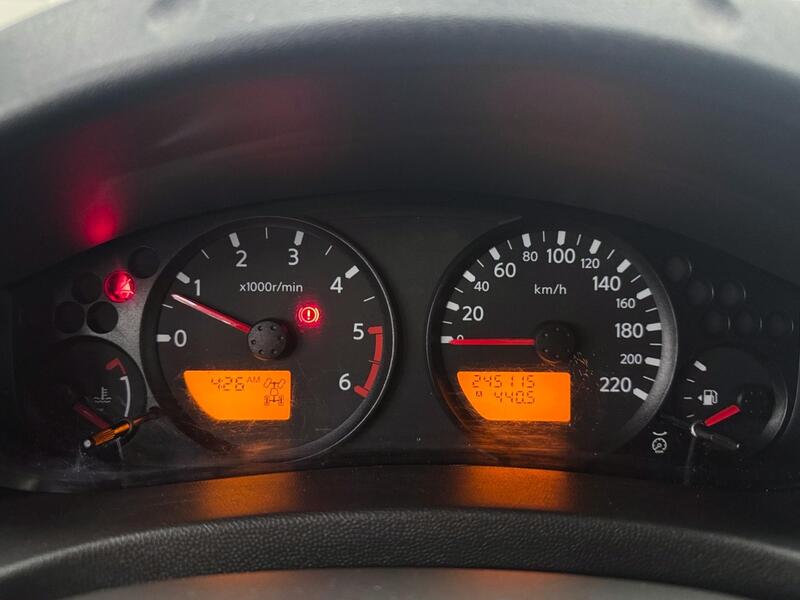 Nissan Navara vaihtoauto