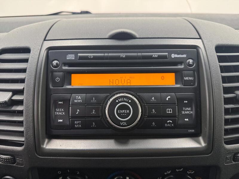 Nissan Navara vaihtoauto