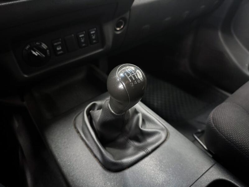 Nissan Navara vaihtoauto