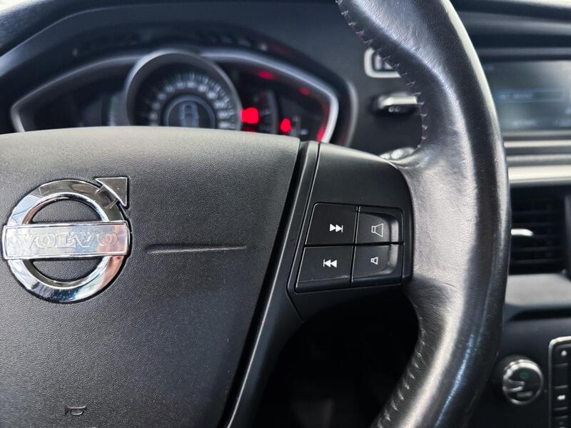 Volvo V40 vaihtoauto