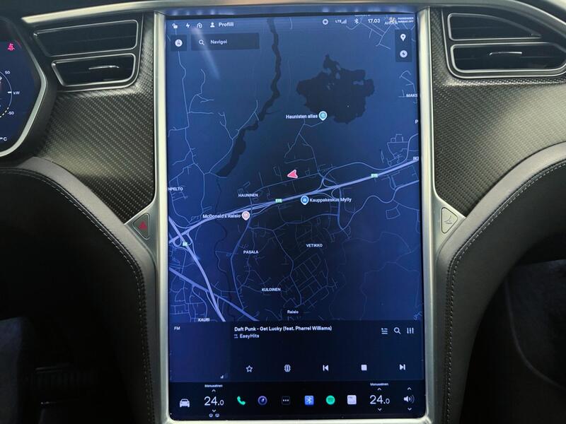 Tesla Model X vaihtoauto