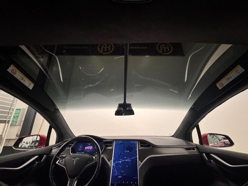 Tesla Model X vaihtoauto