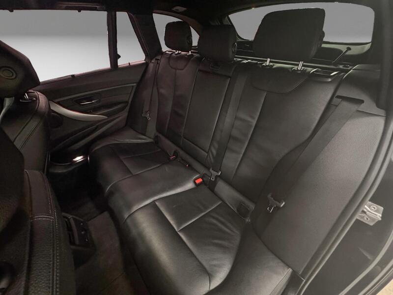 BMW 320 vaihtoauto