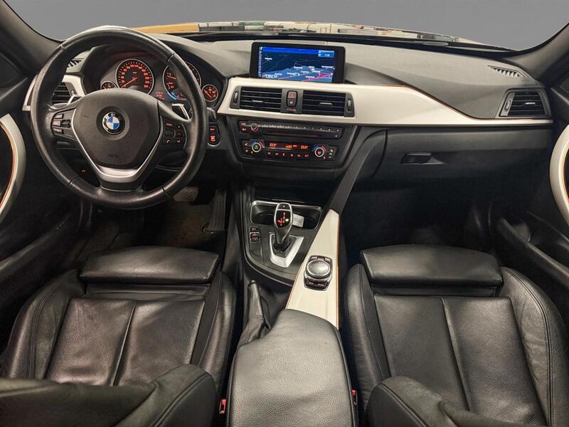 BMW 320 vaihtoauto
