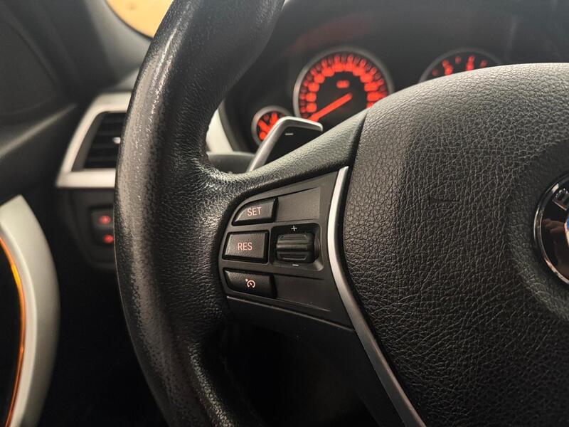 BMW 320 vaihtoauto