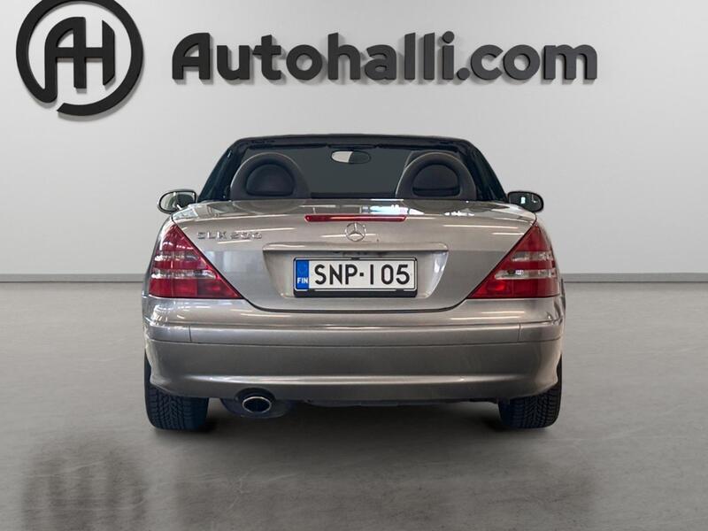 Mercedes-Benz SLK vaihtoauto