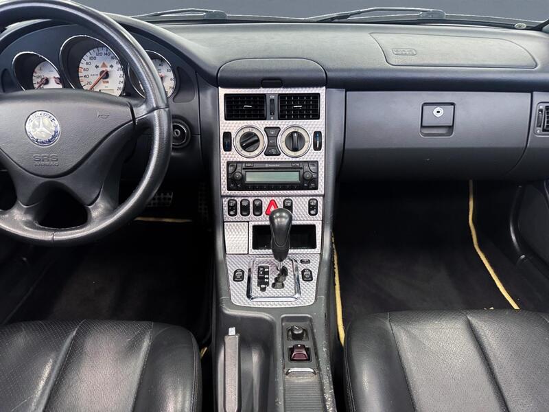 Mercedes-Benz SLK vaihtoauto