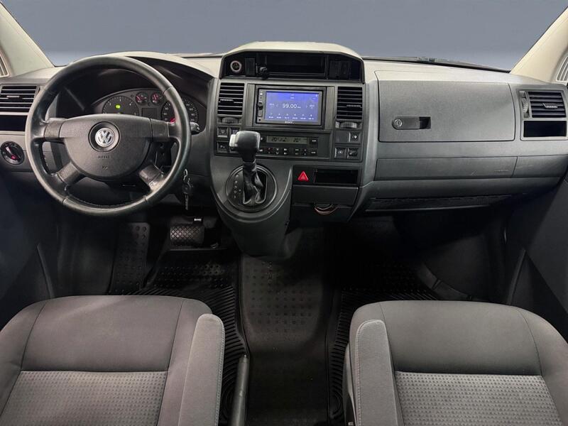 Volkswagen Caravelle vaihtoauto