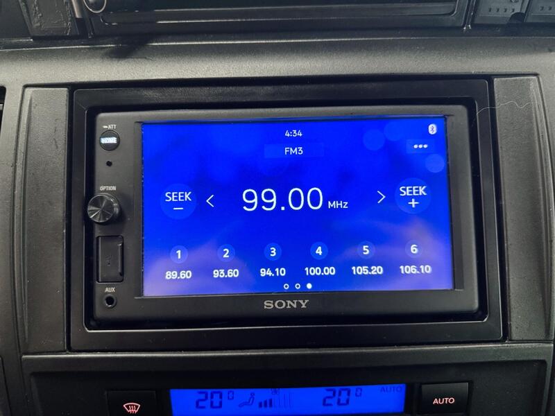 Volkswagen Caravelle vaihtoauto