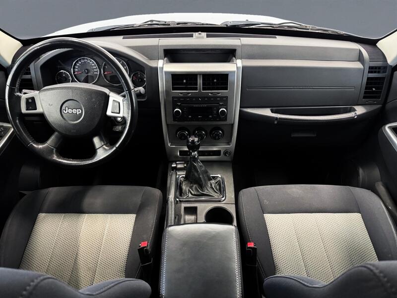 Jeep Cherokee vaihtoauto