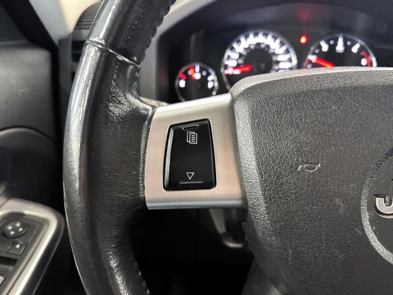 Jeep Cherokee vaihtoauto