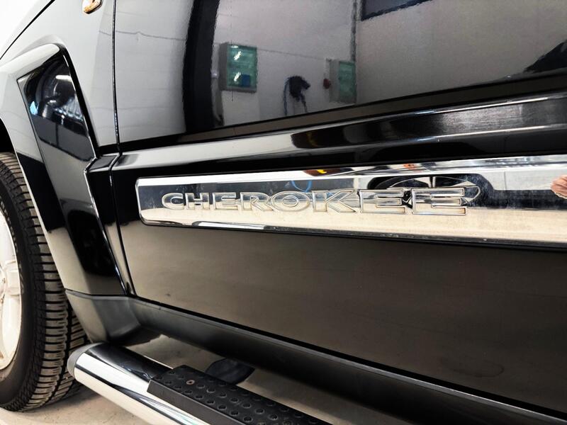 Jeep Cherokee vaihtoauto