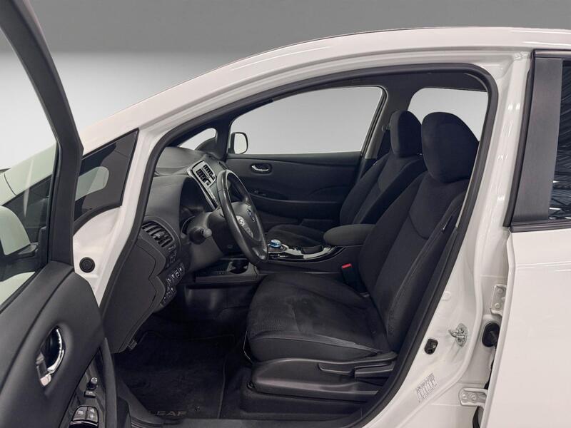 Nissan Leaf vaihtoauto