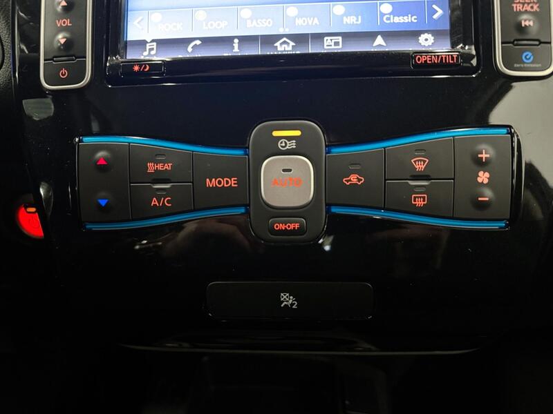 Nissan Leaf vaihtoauto