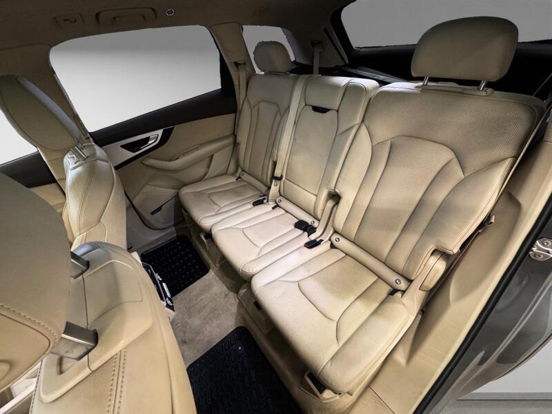 Audi Q7 vaihtoauto
