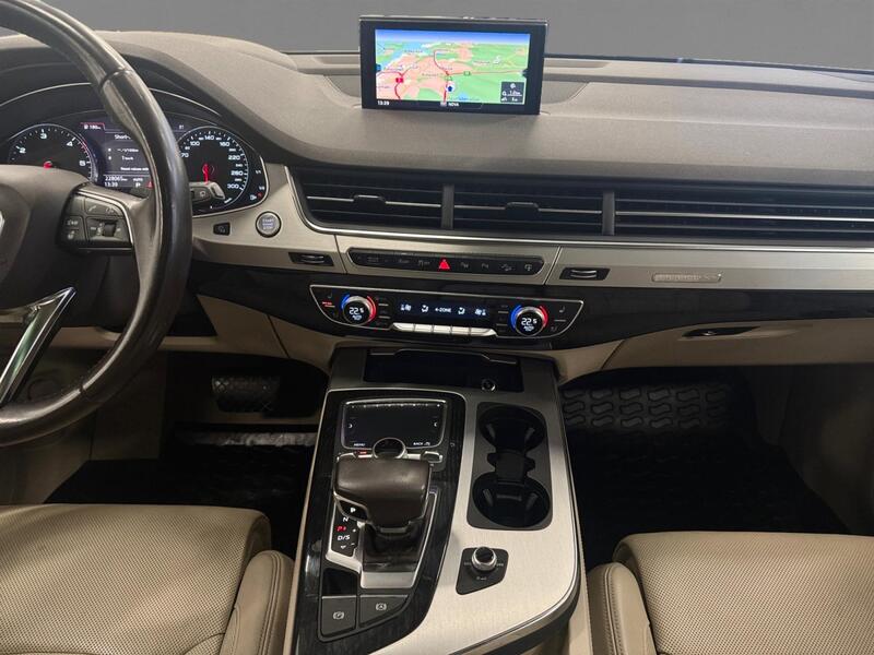 Audi Q7 vaihtoauto