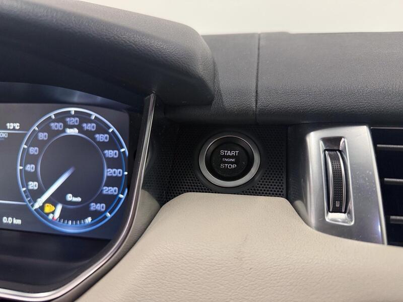 Land Rover Range Rover Sport vaihtoauto