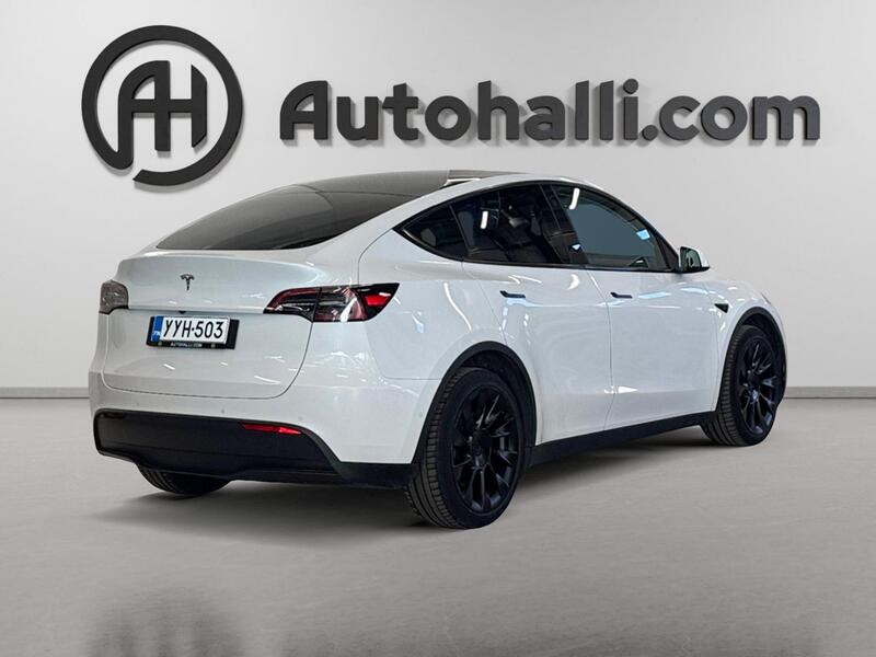 Tesla Model Y vaihtoauto