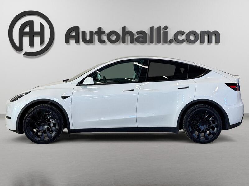 Tesla Model Y vaihtoauto