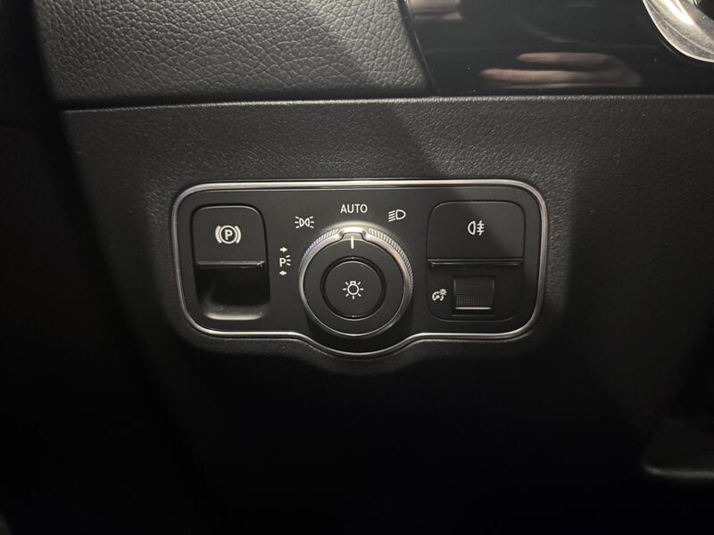 Mercedes-Benz EQA vaihtoauto