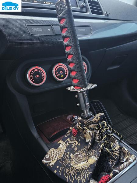 Mitsubishi Lancer vaihtoauto