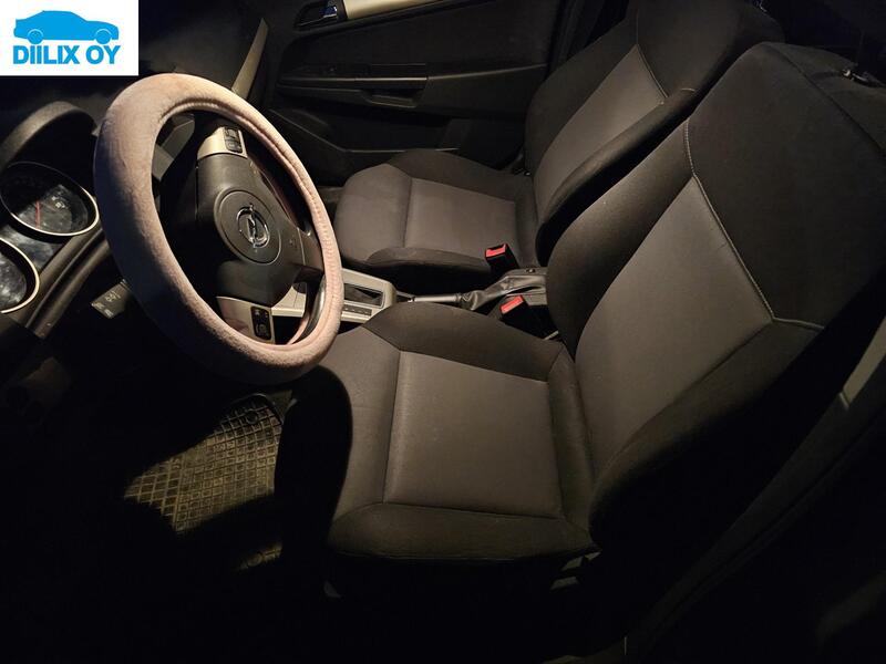 Opel Astra vaihtoauto