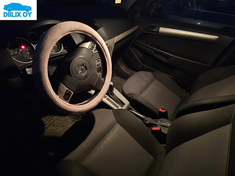 Opel Astra vaihtoauto