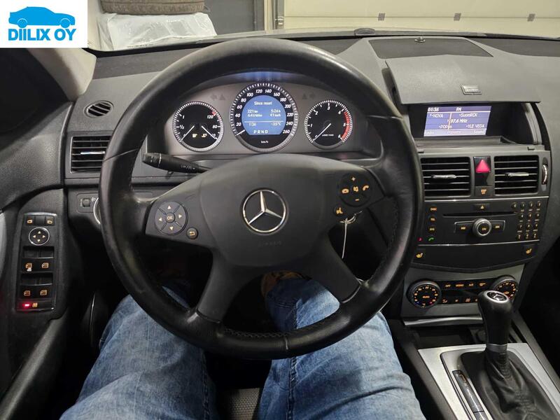 Mercedes-Benz C vaihtoauto