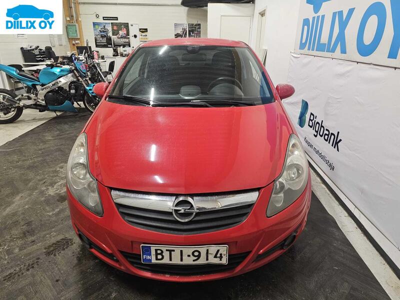 Opel Corsa vaihtoauto