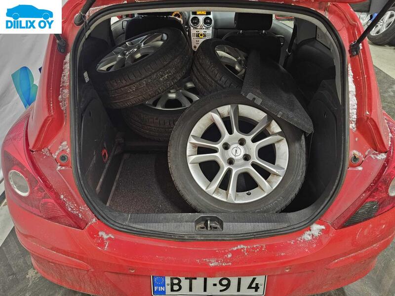 Opel Corsa vaihtoauto