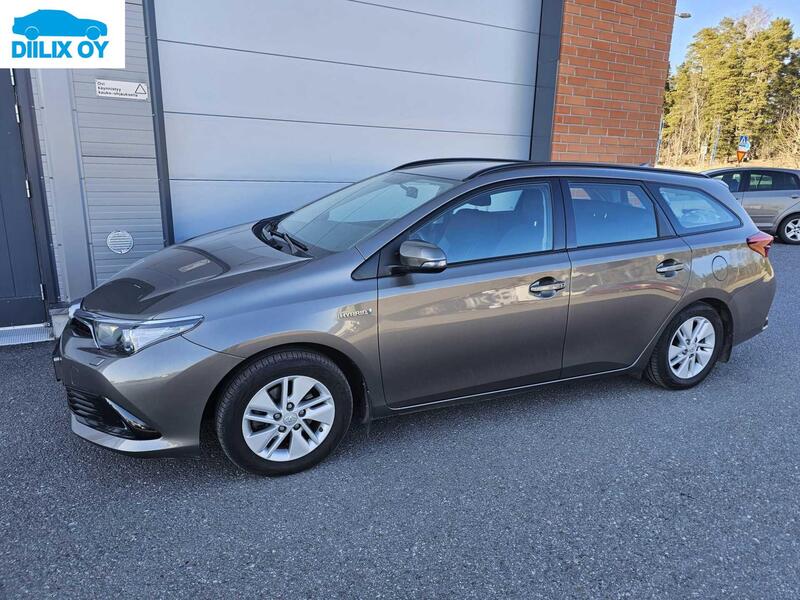 Toyota Auris vaihtoauto
