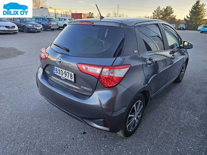 Toyota Yaris vaihtoauto