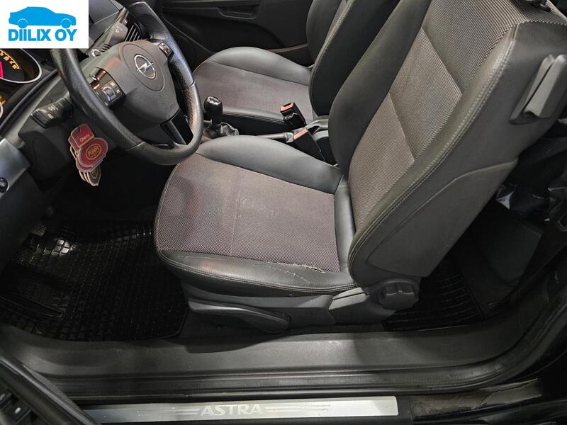 Opel Astra vaihtoauto