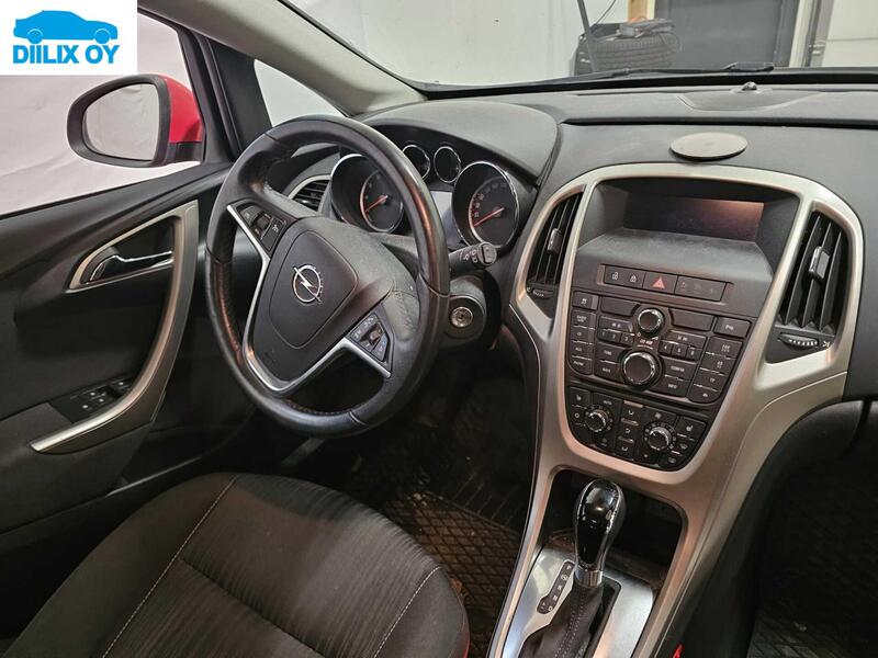 Opel Astra vaihtoauto