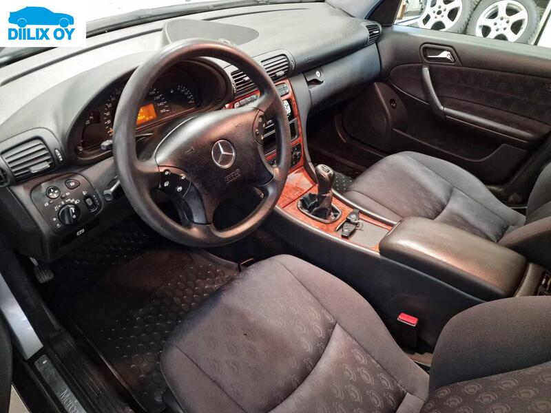 Mercedes-Benz C vaihtoauto