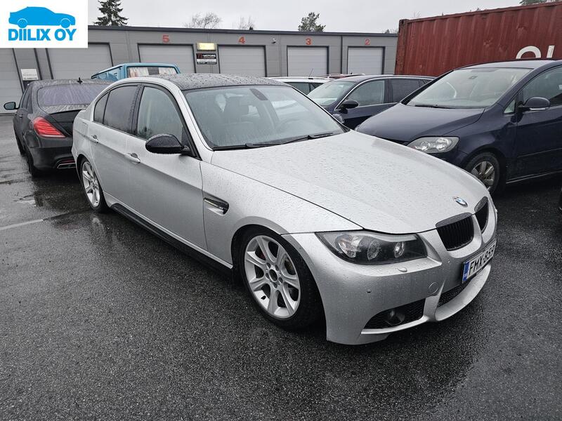 BMW 330 vaihtoauto