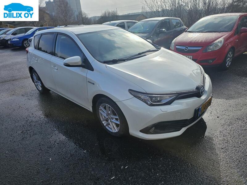 Toyota Auris vaihtoauto