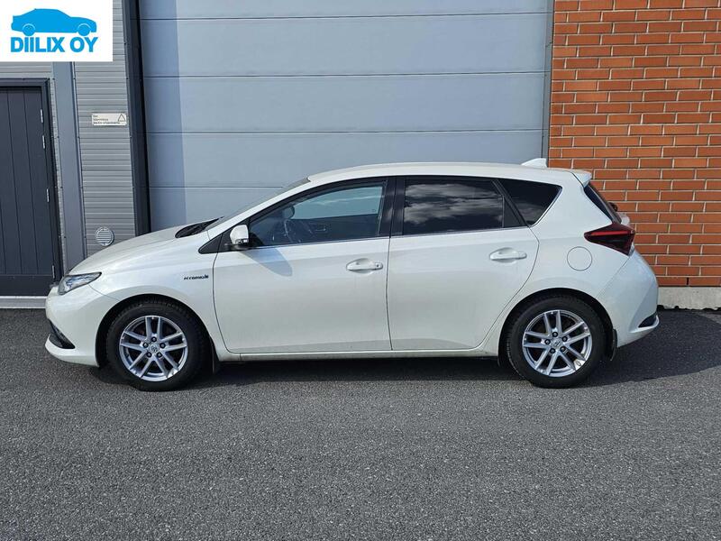 Toyota Auris vaihtoauto