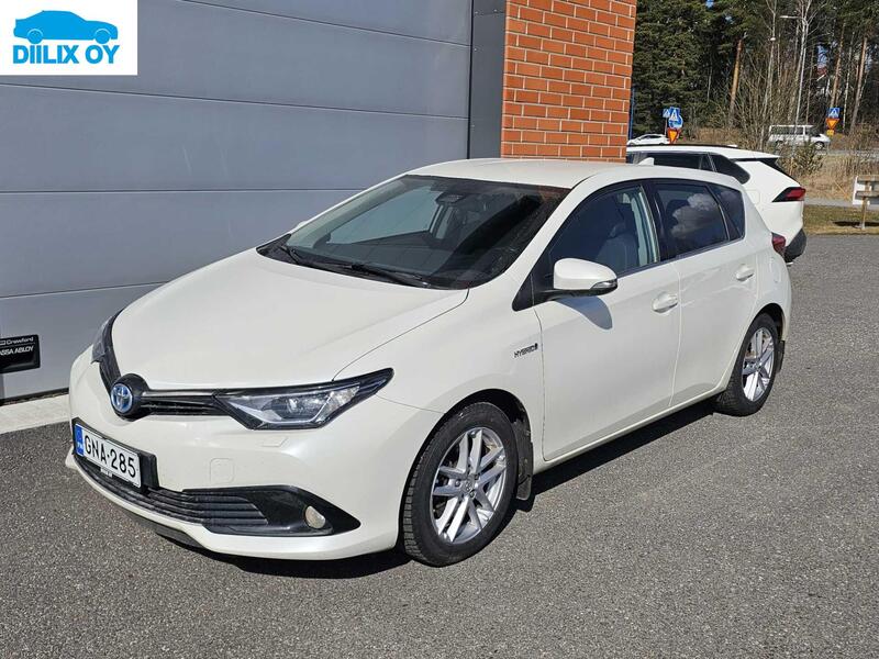 Toyota Auris vaihtoauto