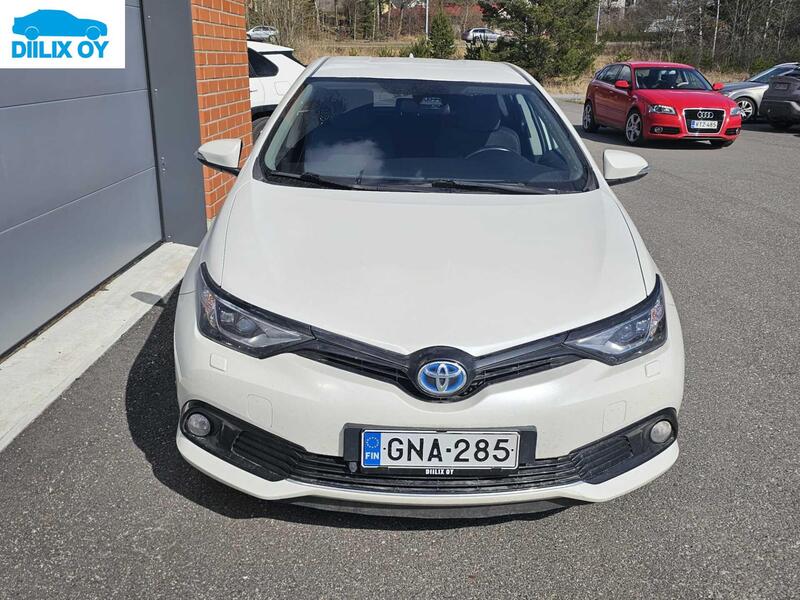 Toyota Auris vaihtoauto