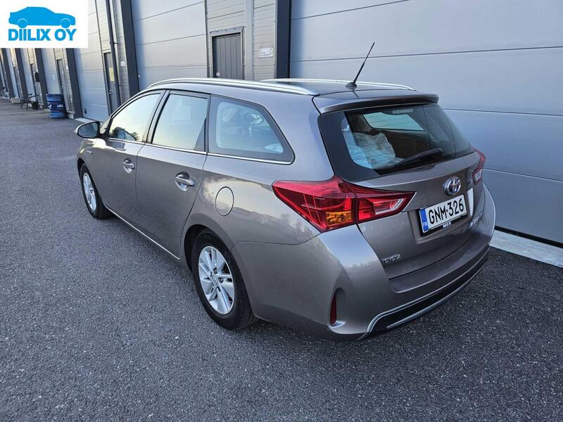 Toyota Auris vaihtoauto