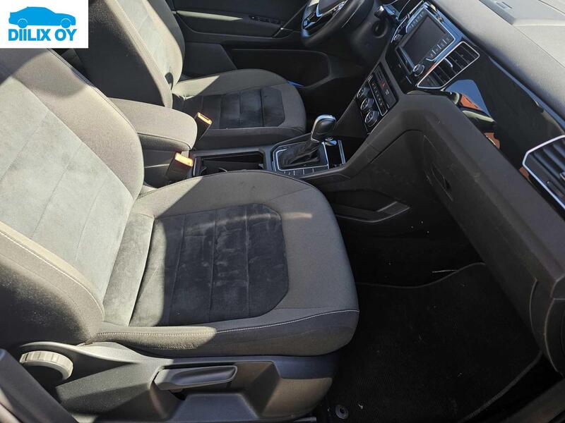 Volkswagen Golf Sportsvan vaihtoauto