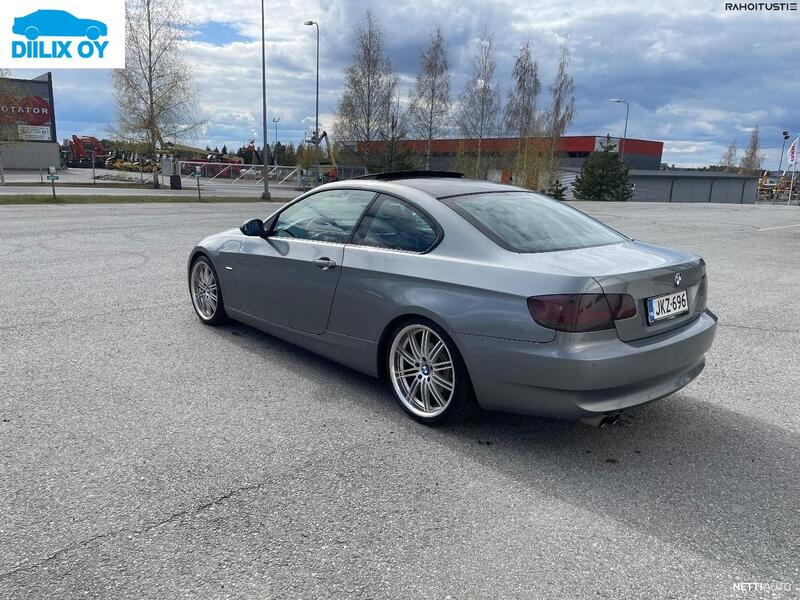 BMW 325 vaihtoauto