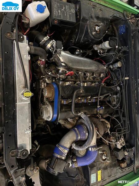 Nissan Skyline vaihtoauto