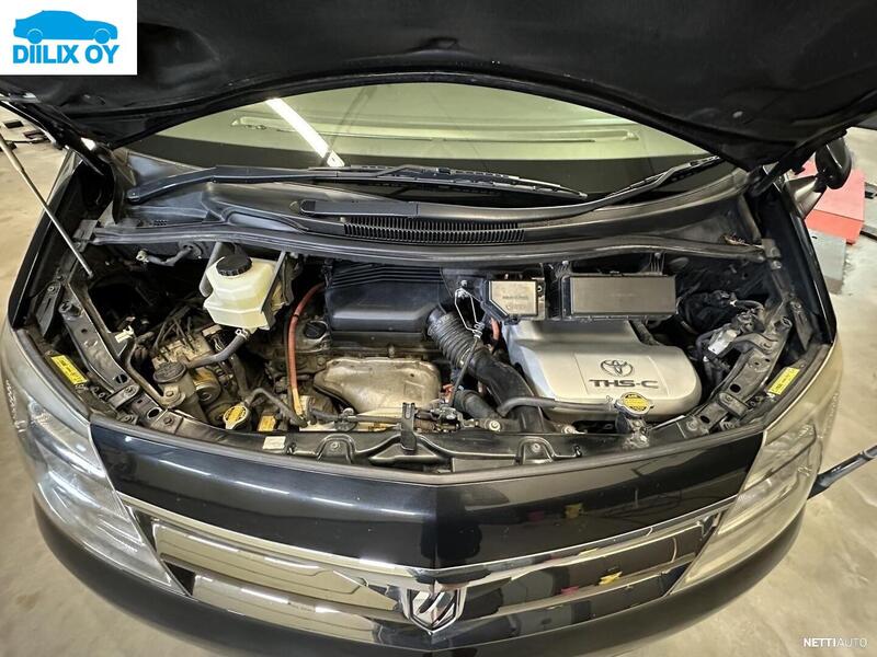 Toyota Alphard vaihtoauto