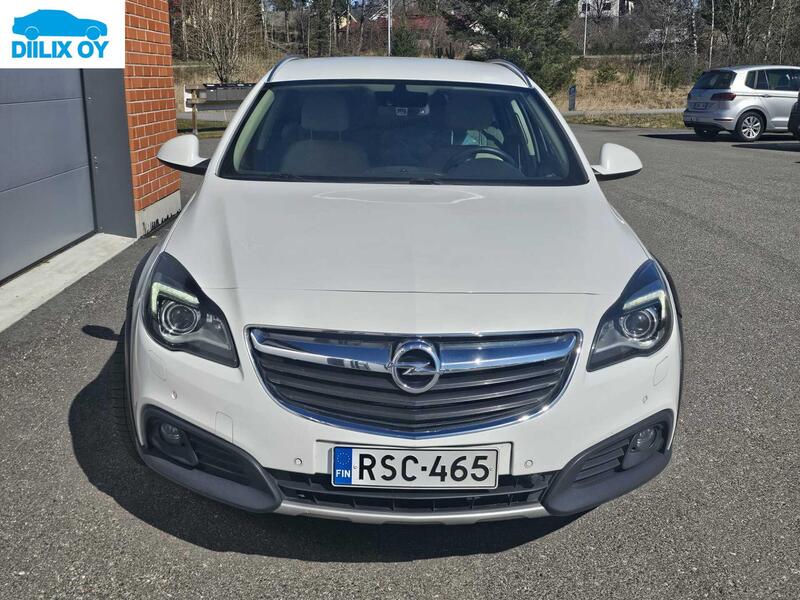 Opel Insignia vaihtoauto