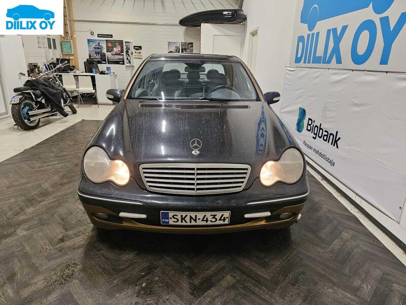 Mercedes-Benz C vaihtoauto